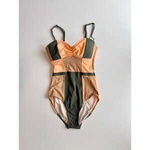 C&M CAMILLA AND MARC Carnivale Earth Green Orange One Piece Swimsuit, Size 4
